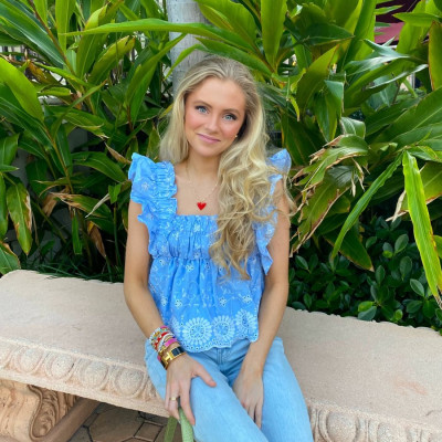the becky top