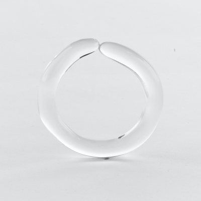 ANNIKA INEZ GLASSY BANGLE
