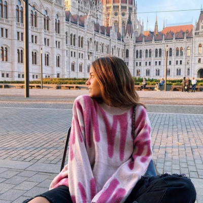 Along The Sidewalk Knit